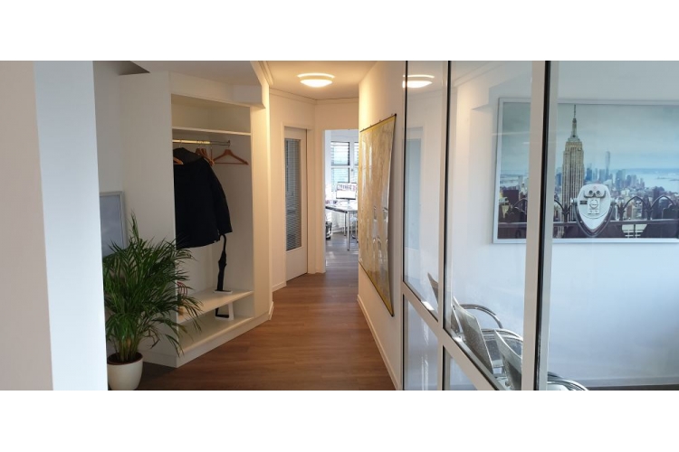 Praxis Resmini  Über uns - Firmenbild #3