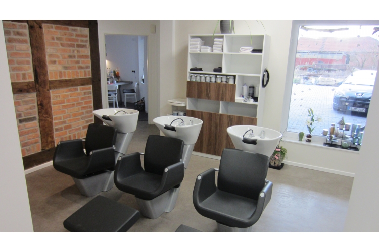 Die Frisurenschmiede  Über uns - Firmenbild #3