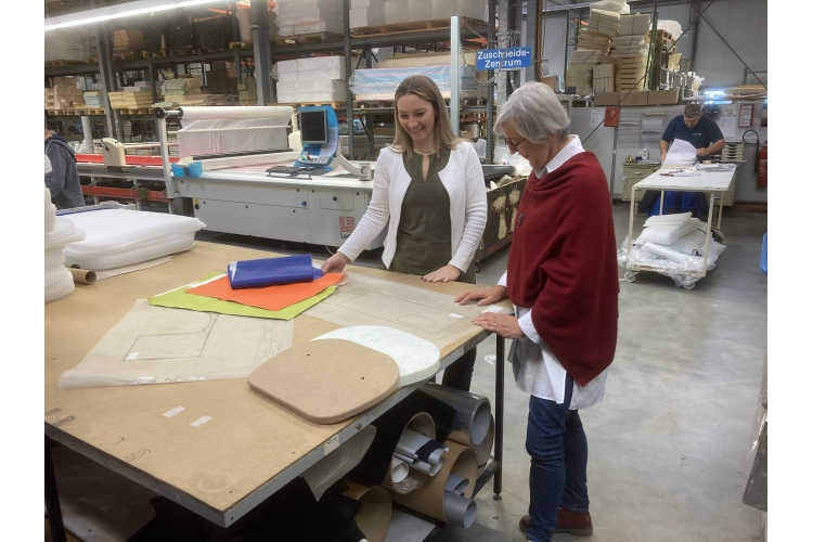 Neuweiler Individual Textil  Über uns - Firmenbild #4