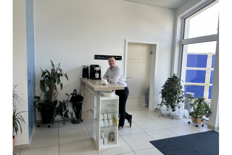 Agentur Raphael Körber  Über uns - Firmenbild #2