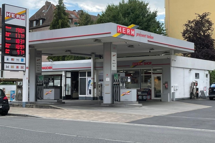 Tankstelle Mathes GmbH Über uns - Firmenbild #1