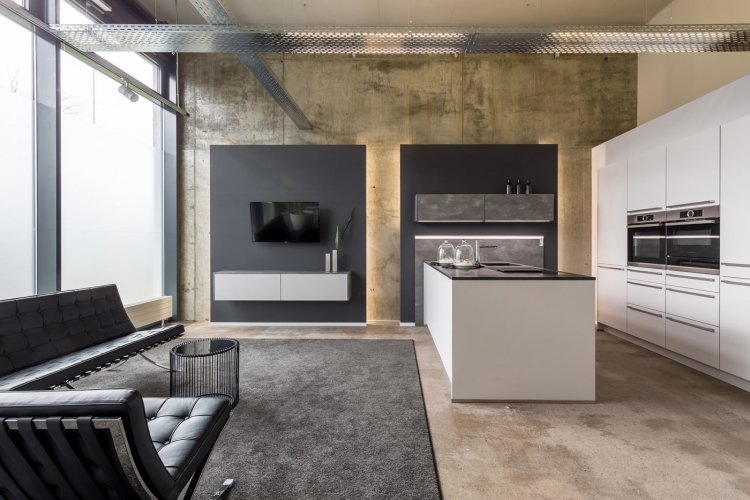 KEV Küchen- und Elektro- Vertriebsgesellschaft in Sindelfingen mbH  Über uns - Firmenbild #4