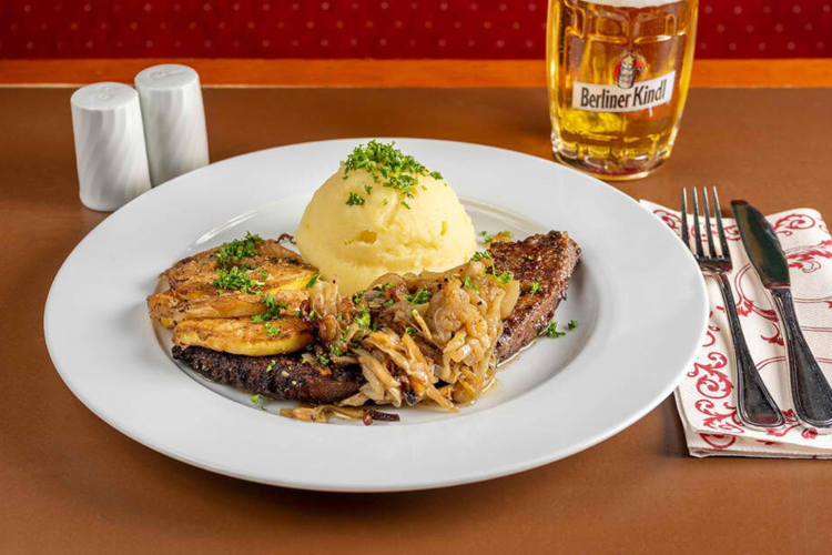 Julchen Hoppe  Über uns - Firmenbild #4