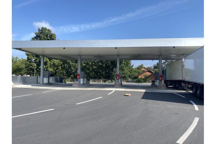 W. u. U. Scharf Transport  GmbH & Co. KG Über uns - Firmenbild #7