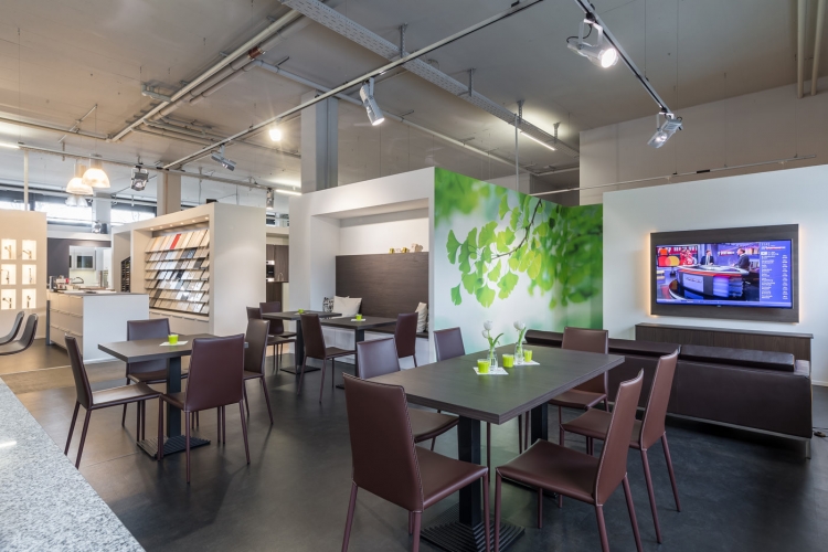 KEV Küchen- und Elektro- Vertriebsgesellschaft in Sindelfingen mbH  Über uns - Firmenbild #1