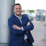 Agentur Raphael Körber  Logo