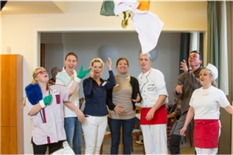 SSG Senioren Service GmbH, Verwaltungs- und hauswirtschaftliche Dienste    Über uns - Firmenbild #1