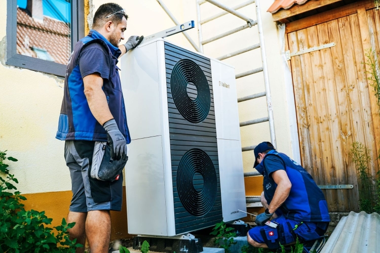 DTM Sanitär Heizung Bäder Wärmepumpentechnik  Über uns - Firmenbild #2